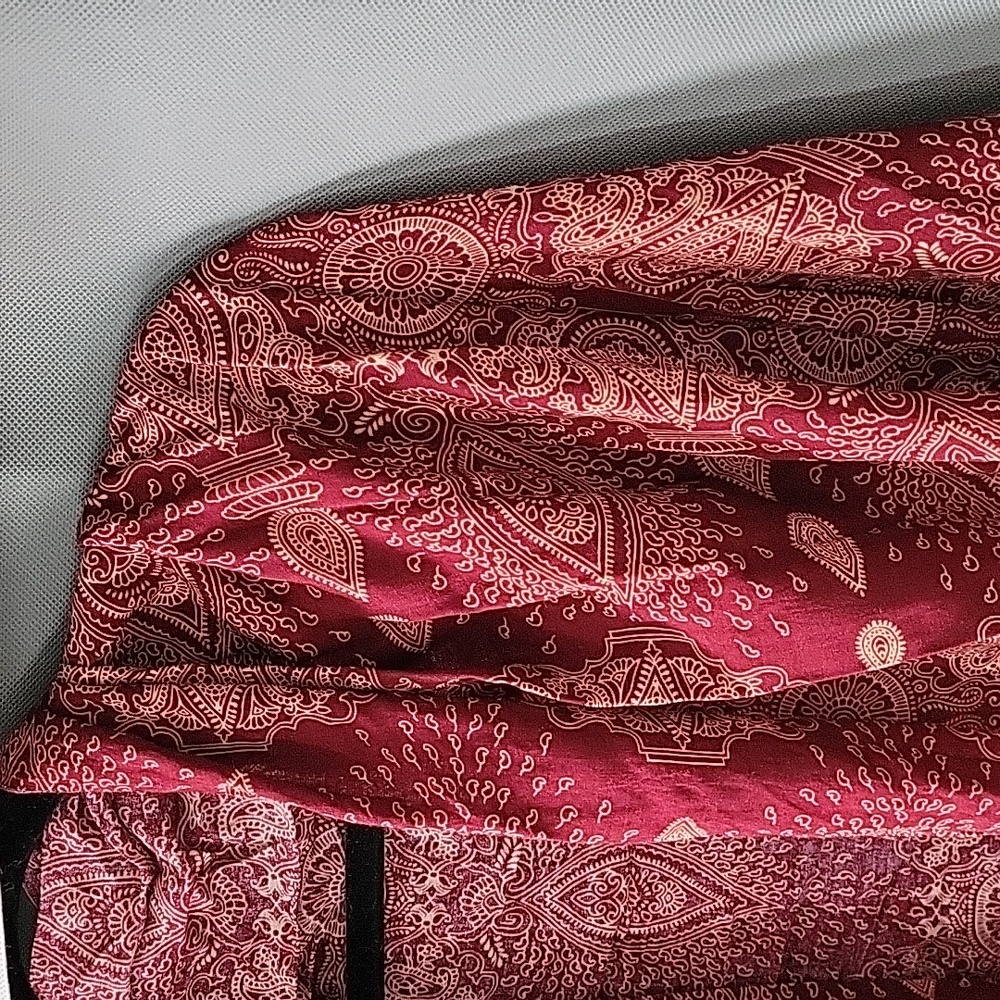 Thai Sarong - Picture 2 of 3